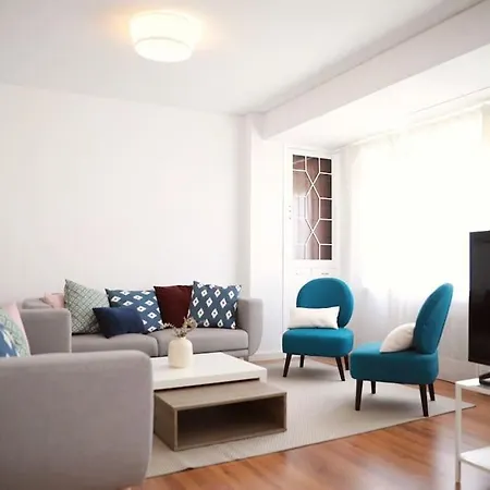 Sobre Picos - Piso Amplio Con Vistas Y Wifi En Apartmán