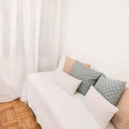 Apartmán Sobre Picos - Piso Amplio Con Vistas Y Wifi En Oviedo