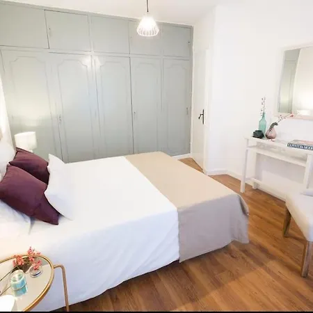 Sobre Picos - Piso Amplio Con Vistas Y Wifi En Apartmán Oviedo