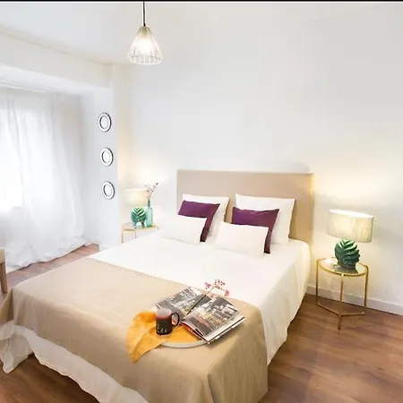 Apartmán Sobre Picos - Piso Amplio Con Vistas Y Wifi En Oviedo