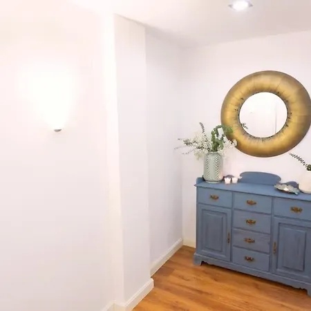 Sobre Picos - Piso Amplio Con Vistas Y Wifi En * Oviedo